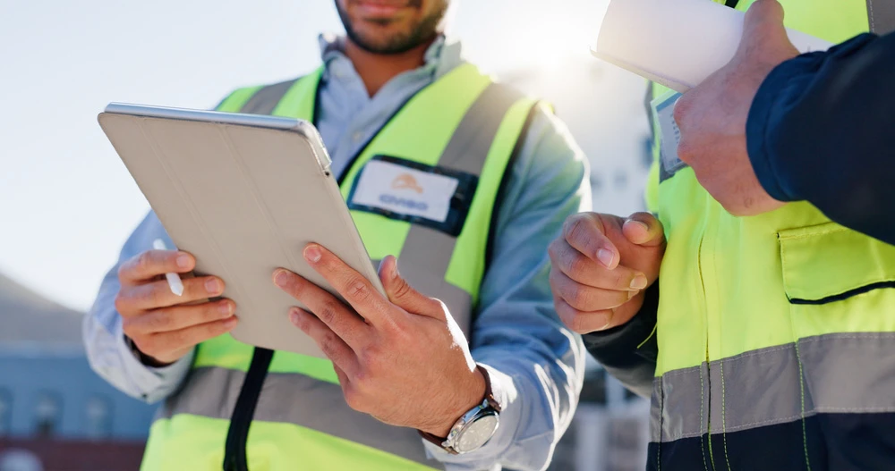 Ingénieurs BET CIVIGO sur chantier